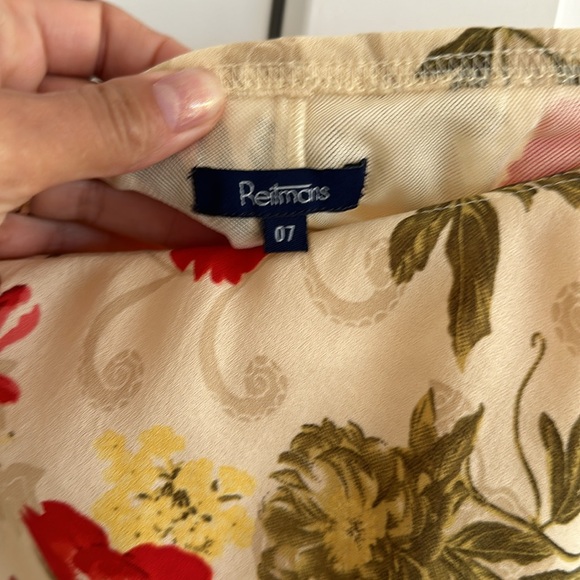 Pretty floral skirt Aline skirt with bias on the bottom and adjustable ruching - Picture 4 of 6